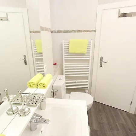 Amfora Apartment *